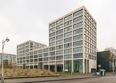143m2 Appartement à louer pour 2450€/mois à Tjalie Robinsonduin, The Hague