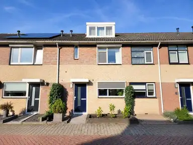 116m2 house to rent for 2300€/month in Moessonstraat, Purmerend