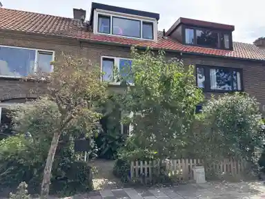 125m2 maison à louer pour 2950€/mois à Eenhoornstraat 16, Haarlem