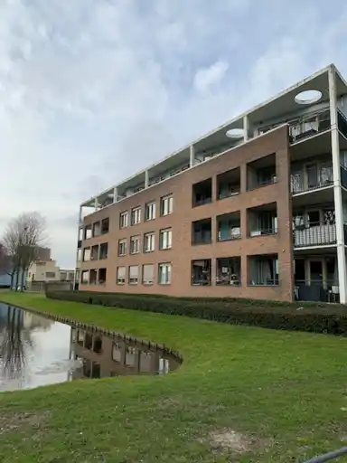 77m2 apartment to rent for 1440€/month in Vergiliusstraat, Rotterdam