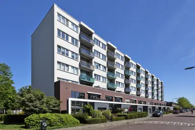 m2 Appartement te huur voor 932.93€/maand in Weigeliastraat 25, Breda