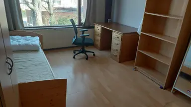18m2 room to rent for 850€/month in Rijswijkseweg, The Hague