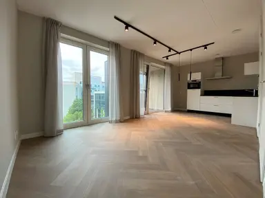 76m2 Appartement te huur voor 2475€/maand in Hadidkade 190, Hoofddorp