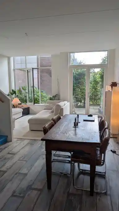 22m2 room to rent for 1300€/month in Hugo de Vrieslaan, Amsterdam