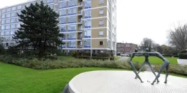 85m2 Appartamento in affitto per 830€/mese a Segbroeklaan 25, The Hague