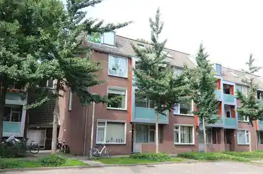 m2 Appartement à louer pour 675€/mois à Sint Antoniuslaan 42C, Maastricht