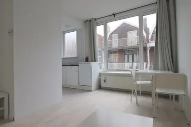 38m2 Appartement te huur voor 700€/maand in Van Malsenstraat, Rotterdam