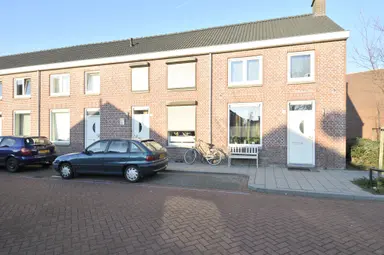 89m2 huis te huur voor 736.28€/maand in Burgemeester Rauppstraat 17, Roermond
