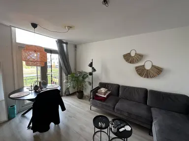 41.9m2 flat to rent for 1311.39€/month in Prins Frederikstraat 24, Leiden