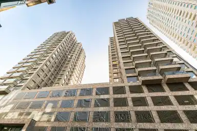 83m2 Appartement à louer pour 1860€/mois à De Monchyplein, Rotterdam