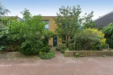 100m2 house to rent for 1500€/month in Rembrandtstraat, The Hague