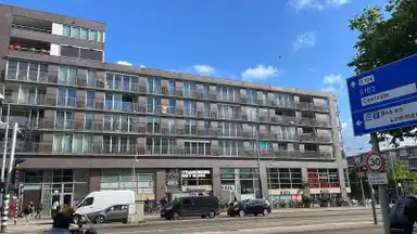 81m2 apartment to rent for 2800€/month in Bos en Lommerplein, Amsterdam