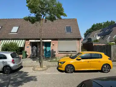 m2 house to rent for 932.93€/month in Perzikkruid 19, Breda
