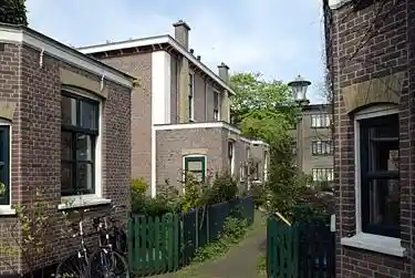 35m2 house to rent for 713.02€/month in Van Hogendorpstraat 134, The Hague