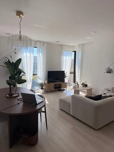 72m2 flat to rent for 1393€/month in Elzenhagensingel, Amsterdam