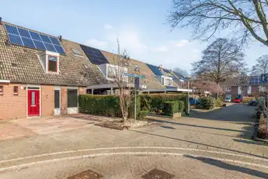 108m2 maison à louer pour 2595€/mois à Argonautenrede, Zoetermeer
