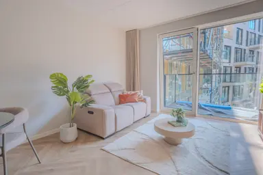 78m2 Appartement à louer pour 2650€/mois à Burnhamstraat 59, Hoofddorp