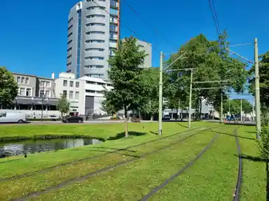 50m2 studio à louer pour 1890€/mois à Eendrachtsweg, Rotterdam