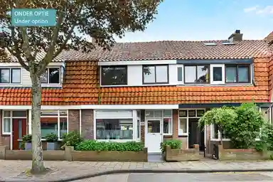 100m2 house to rent for 2650€/month in Borneostraat 32, Heemstede