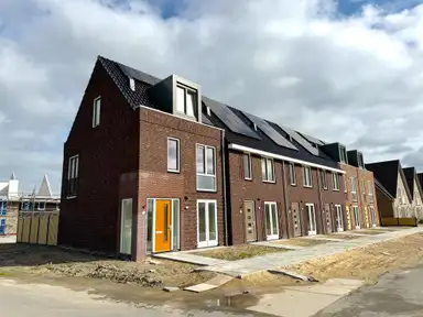 117m2 house to rent for 1930€/month in Madelonstraat, Hoorn