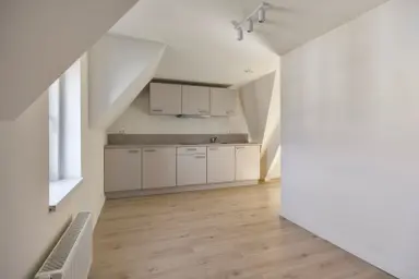 10m2 Chambre à louer pour 550€/mois à Schiedamseweg, Rotterdam