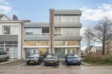 35m2 apartment to rent for 1350€/month in Spoorsingel, Beverwijk