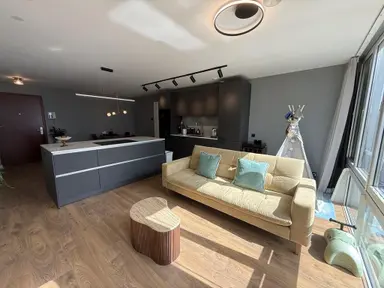 116m2 Appartement à louer pour 3000€/mois à Arent Janszoon Ernststraat 170, Amsterdam