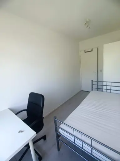12m2 Chambre à louer pour 600€/mois à Heymansstraat, Rotterdam