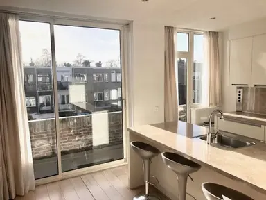 150m2 Appartamento in affitto per 2995€/mese a Van Halewijnlaan, Voorburg