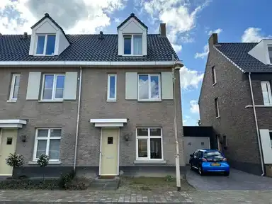 m2 house to rent for 2000€/month in Prunellalaan, Waalre