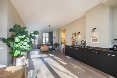 160m2 apartment to rent for 5350€/month in Palestrinastraat 17-2, Amsterdam