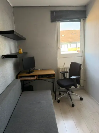10μ² Δωμάτιο προς ενοικίαση για 600€/μήνα σε Jan van Goyenstraat, Almere