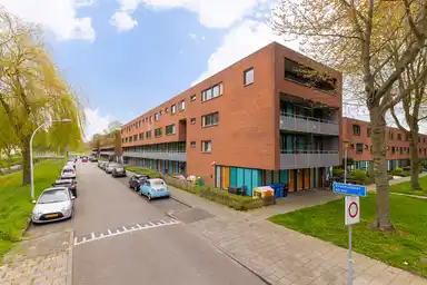 m2 apartment to rent for 921.19€/month in Beeldsnijderstraat 14, Zwolle