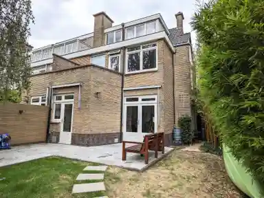 153m2 house to rent for 3350€/month in De Poorterstraat, The Hague