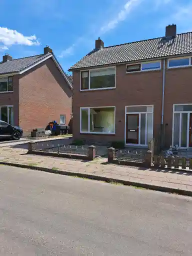 107m2 house to rent for 932.93€/month in Dominee van Paddenburghweg 32, Elspeet