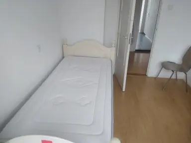 6m2 room to rent for 650€/month in Schalkeroord, Rotterdam