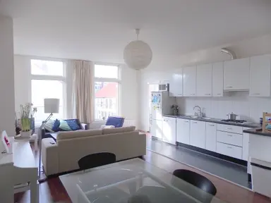 75m2 apartment to rent for 1530€/month in Trompstraat 166, The Hague