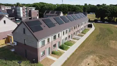 100m2 maison à louer pour 1450€/mois à Van Goghstraat, Sittard