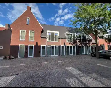 86m2 maison à louer pour 1875€/mois à Sint Odulphusstraat 2, Best