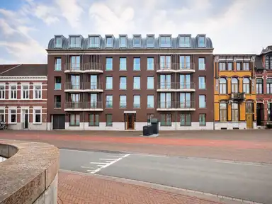 150m2 apartment to rent for 2400€/month in Burgemeester van Rijnsingel, Venlo