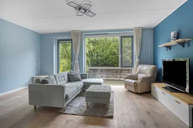 137m2 huis te huur voor 3250€/maand in Van der Endetuinen, Delft