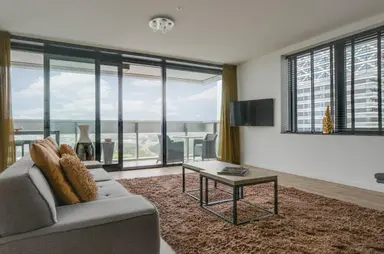 100m2 flat to rent for 3250€/month in Anna van Buerenplein 166, The Hague