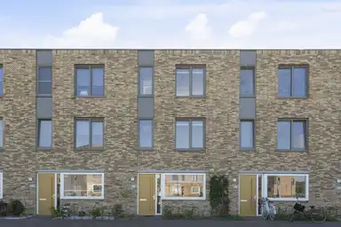 130m2 maison à louer pour 2590€/mois à Eindhoven