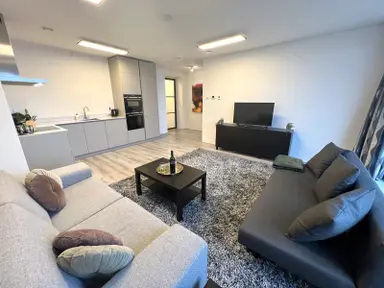 65m2 Appartamento in affitto per 2599€/mese a Baan, Rotterdam