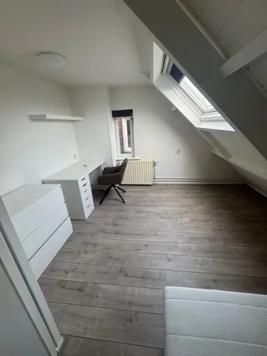 12m2 Kamer te huur voor 650€/maand in Janninksweg, Enschede