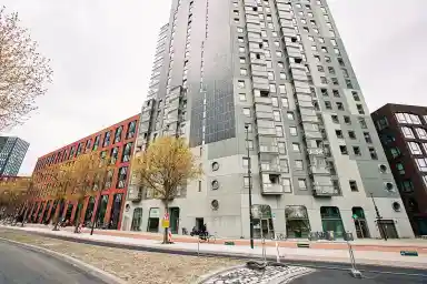 52m2 flat to rent for 1228€/month in Spaklerweg, Amsterdam