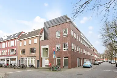 82m2 apartment to rent for 2100€/month in Pelssingel, 's Hertogenbosch