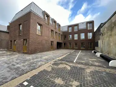 101m2 Appartement à louer pour 1495€/mois à Molenstraat, Helmond