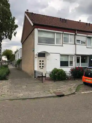 109m2 Haus zur Miete für 1395€/Monat in Albert Cuypstraat, Enschede