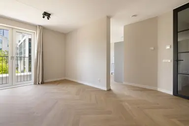 68m2 Appartement à louer pour 2200€/mois à Burnhamstraat 137, Hoofddorp